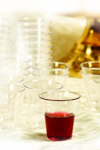 9780805471212 Plastic Communion Cups