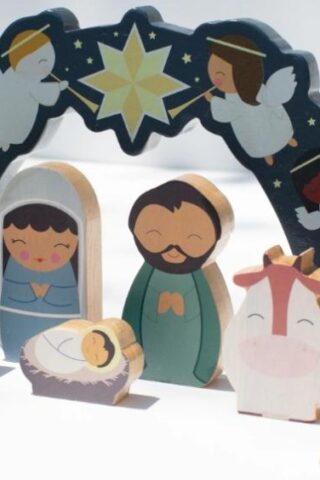 850042028155 Deluxe Christmas Nativity Wooden Playset
